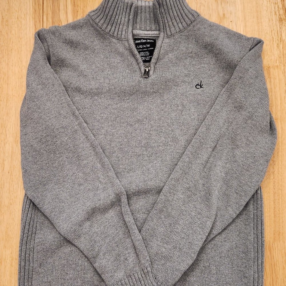 Calvin Klein Youth Size Large 14/16